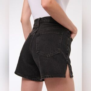 Abercrombie & Fitch High Rise Dad Shorts